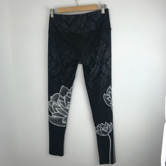 Inner Fire Lotus Leggings size 8 - Picture 9 of 11